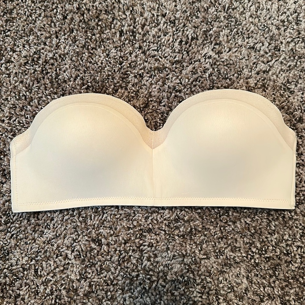 Lively strapless bra, size 36A